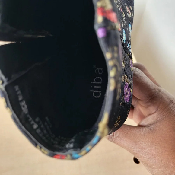 Diba Ankle Floral Satin Sequin Zip-Up Women’s Boots (Size: 6½ Medium) - Picture 10 of 13